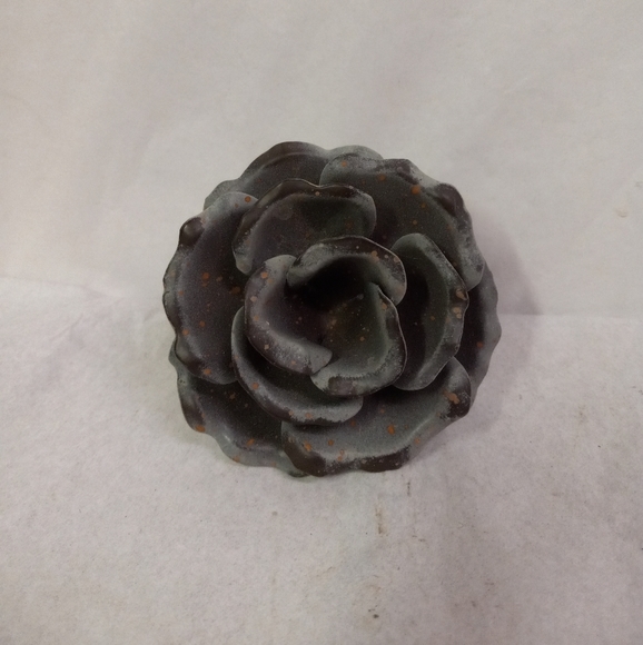 VINTAGE Collectible Gray Speckled Metal Rose Decorative Cork Bottle Stopper - Picture 2 of 6